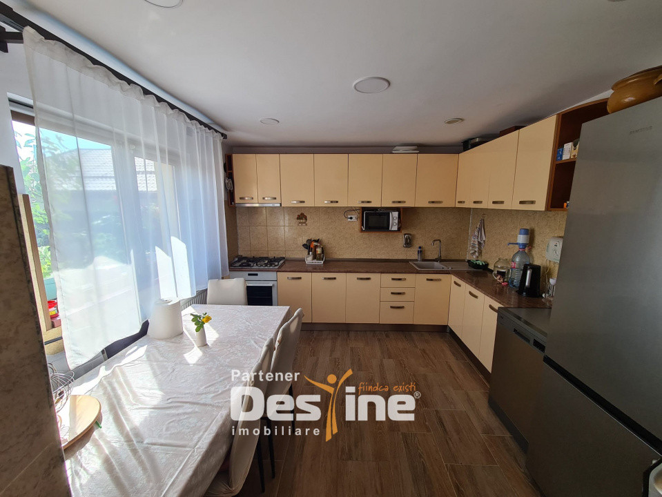 Casa individuala 96,50 mp utili, P+M - 175 mp teren - curte, utilitati- Aviatiei