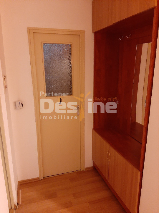 Apartament cu 2 camere decomandat , situat in cartierul Astra, Calea Bucuresti
