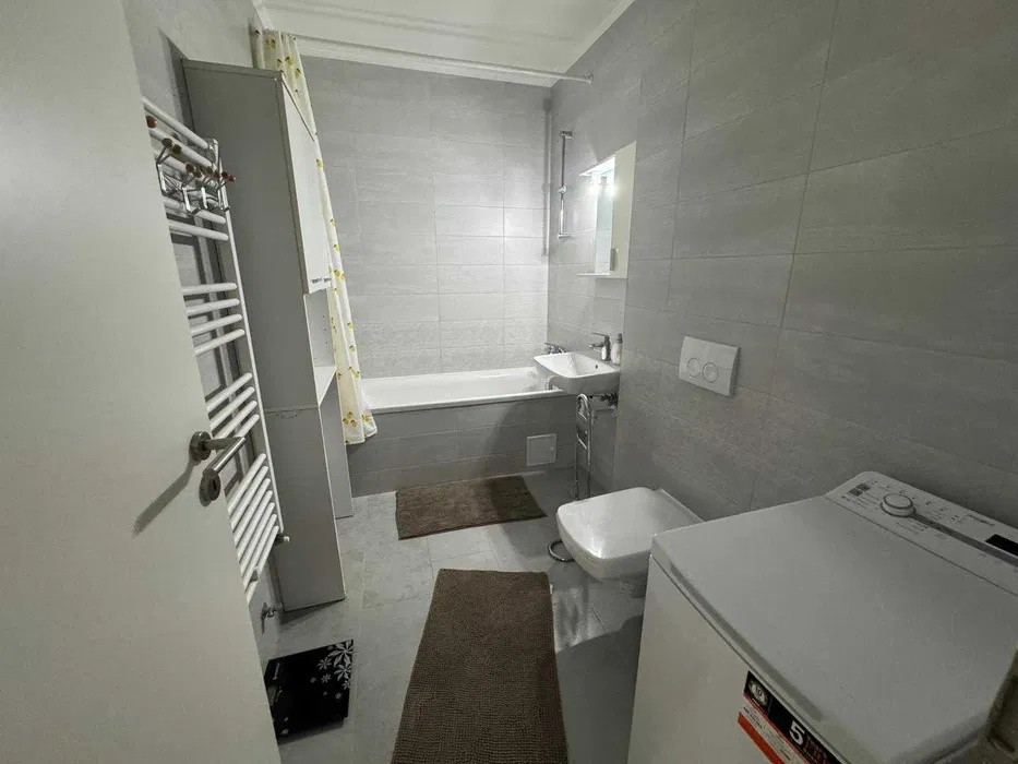 Apartament  2 camere 56 mp decomandat, 2 balcoane, situtat in Avantgarden faza 4