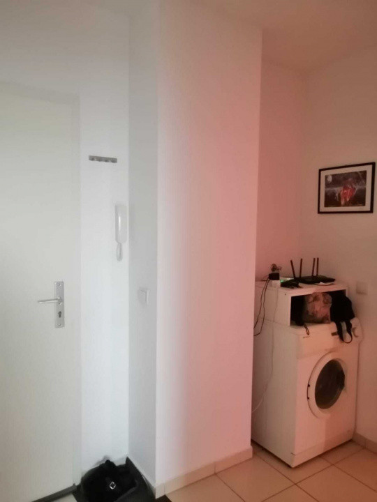 Garsoniera de 40 mp, loc de parcare inclusa, pet friedly in Avangarden 3