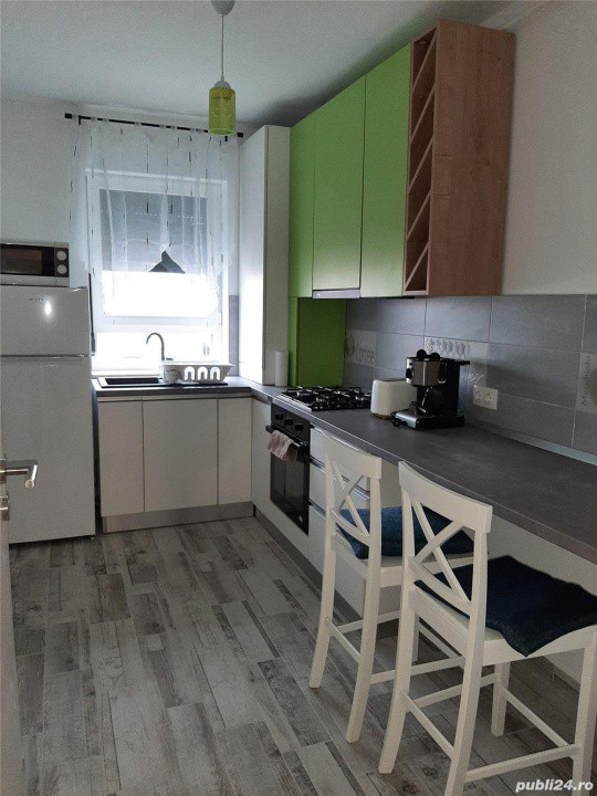 Garsoniera de 39 mp, la prima inchiriere loc de parcare inclusa, zona Coresi