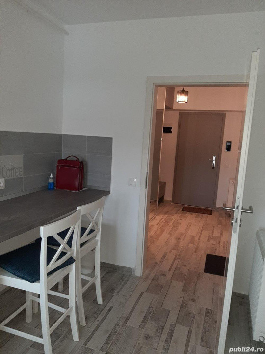 Garsoniera de 39 mp, la prima inchiriere loc de parcare inclusa, zona Coresi