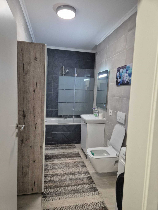 Garsoniera de 39 mp, la prima inchiriere loc de parcare inclusa, zona Coresi