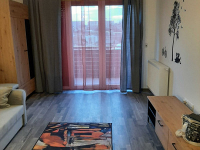 Garsoniera de 39 mp, la prima inchiriere loc de parcare inclusa, zona Coresi