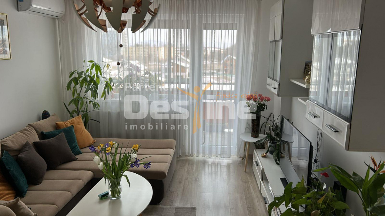 Apartament cu 2 camere mobilat utilat, cu loc de parcare parcare, zona Coresi