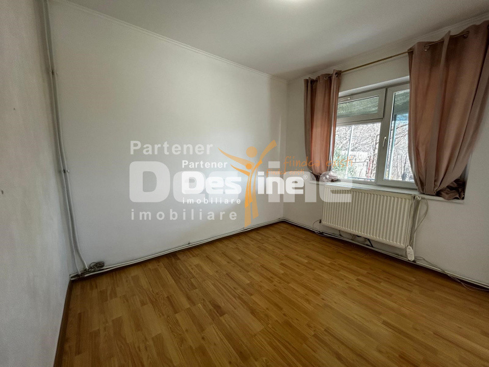 Casă de închiriat Copou 5CD 100MP parter+mansarda+terasa si gradina 700MP