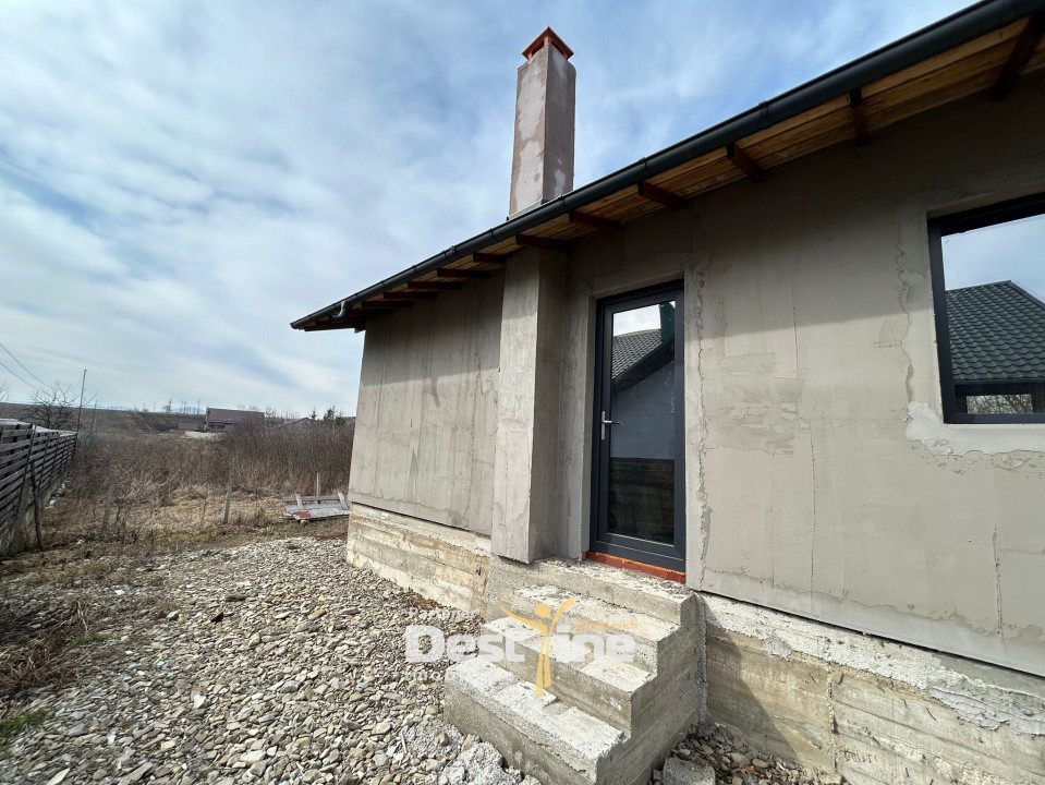 Casa Girov 100mp 56.000€ 560mp Teren