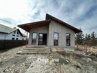 Casa Girov 100mp 56.000€ 560mp Teren