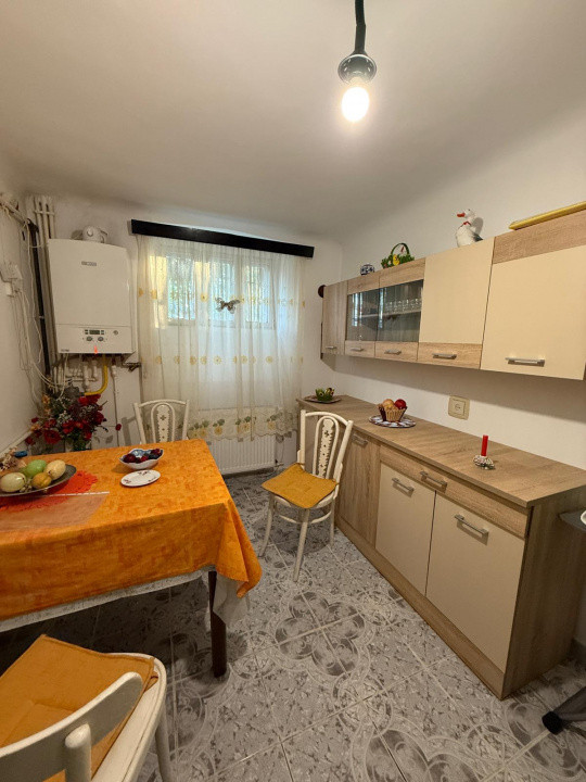 Casa zona centrala, teren 800 mp 