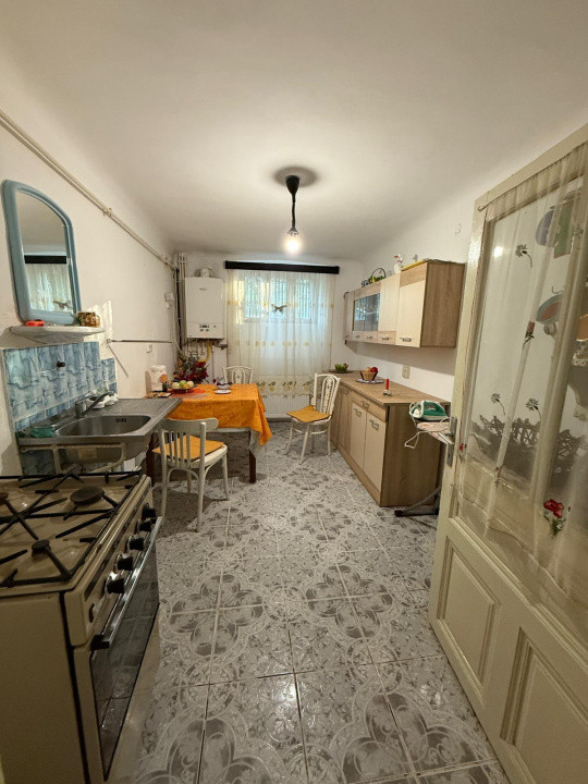 Casa zona centrala, teren 800 mp 