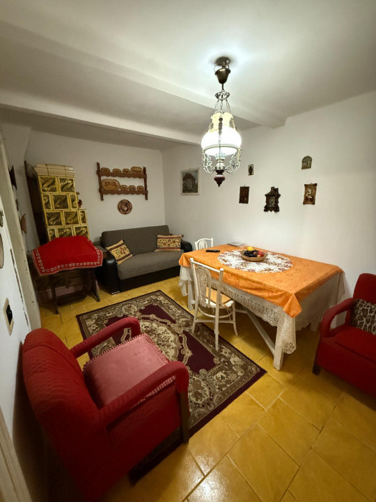 Casa zona centrala, teren 800 mp 