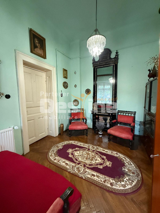 Casa zona centrala, teren 800 mp 