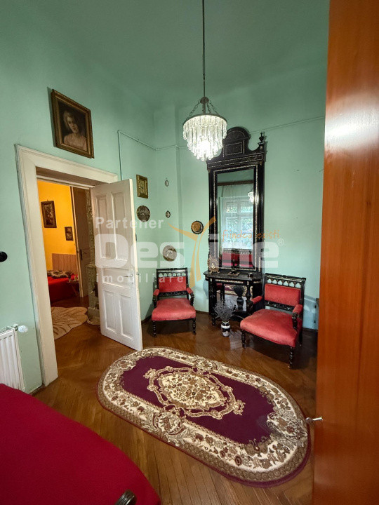 Casa zona centrala, teren 800 mp 