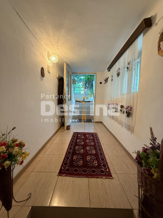 Casa zona centrala, teren 800 mp 