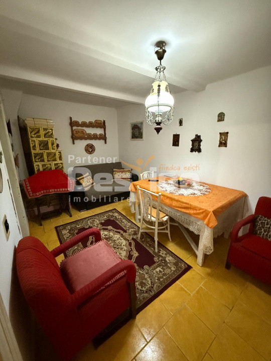 Casa zona centrala, teren 800 mp 