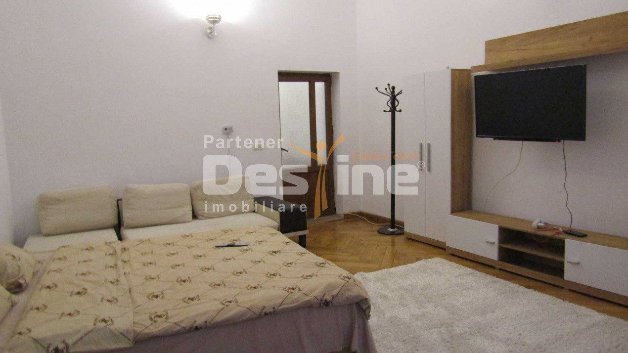Apartament cu 2 camere, suprafata generoasa de 62 mp, mobilat si utilat modern