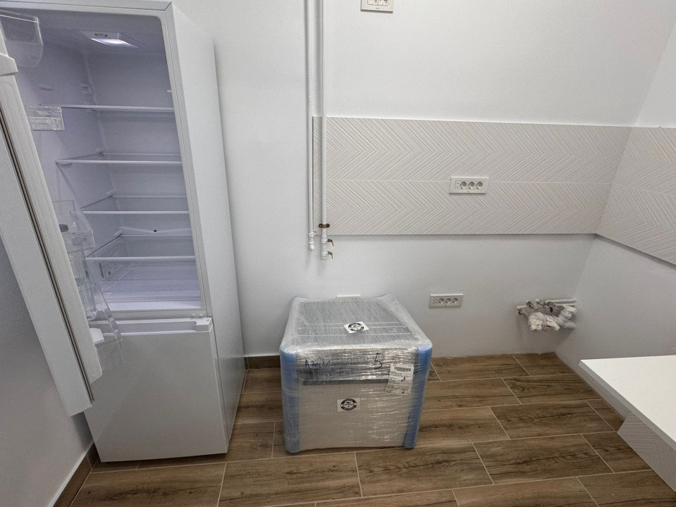 Garsonieră de vânzare – Militari 