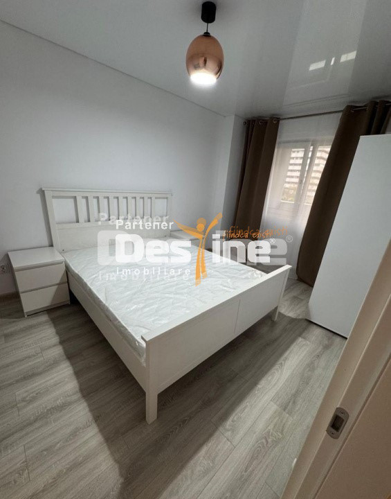 Apartament 2 camere open space complet mobilat si utilat + balcon spatios