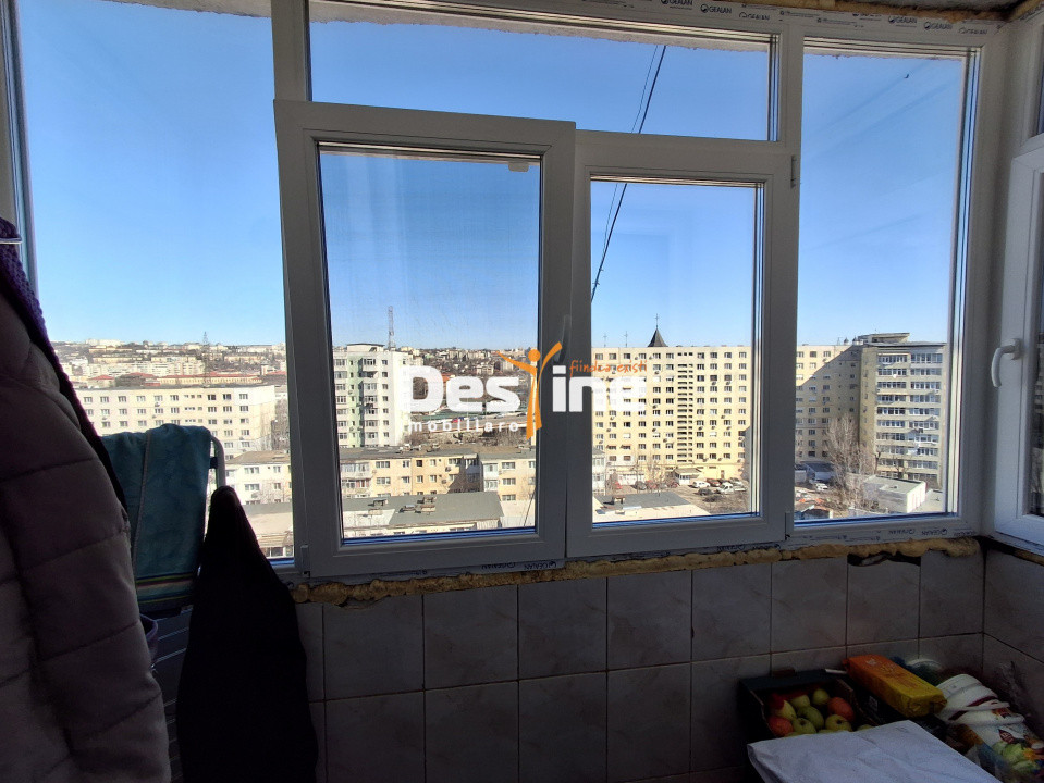 Apartament  3 camere, semidecomandat, Alexandru Cel Bun, 89.900 EURO