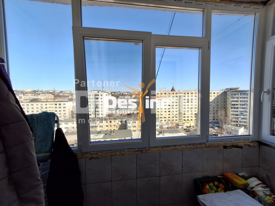 Apartament  3 camere, semidecomandat, Alexandru Cel Bun, 89.900 EURO