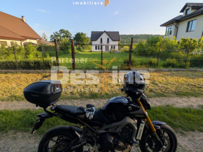 Dobrovăț - Casă la Roșu P+1+Pod 129 mp Utili 1000 mp Teren