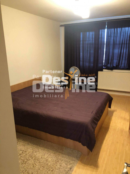 Apartament cu 2 camere, semidecomandat, etaj 4/4, 50 mp, finisat - ultracentral