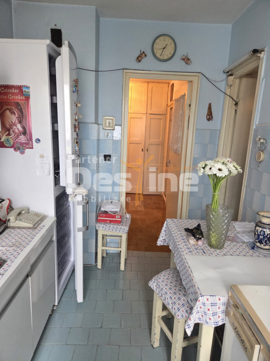 Apartament cu 2 camere, etaj intermediar, lift, bloc izolat termic, Zona Astra 