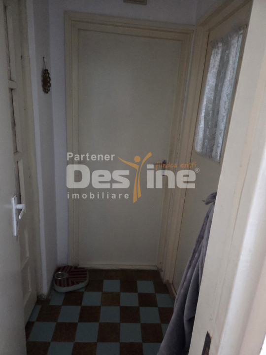 Apartament cu 2 camere, etaj intermediar, lift, bloc izolat termic, Zona Astra 