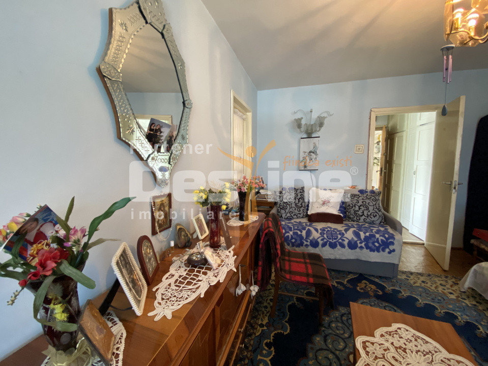 Apartament cu 2 camere, etaj intermediar, lift, bloc izolat termic, Zona Astra 
