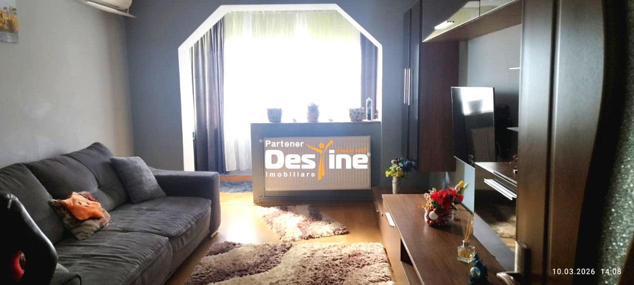 Apartament 2 camere, Baia Mare, Bulevardul Bucuresti, zona Traian. decomandat