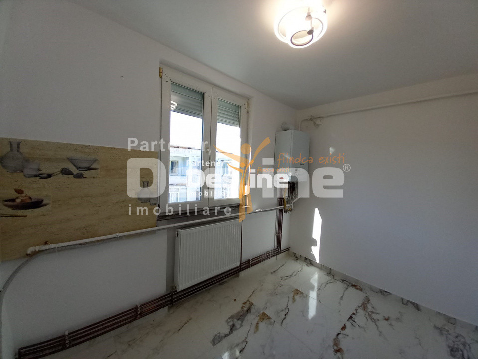 Apartament 2 camere 46 mp model decomandat, renovat in totalitate - Roman