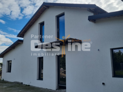 CASA DE VANZARE 