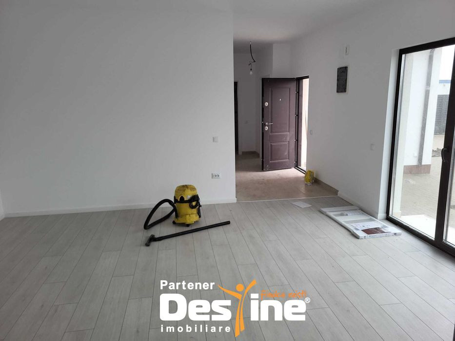 Casa individuala + curte, incalzire in pardoseala, finisata, Bragadiru