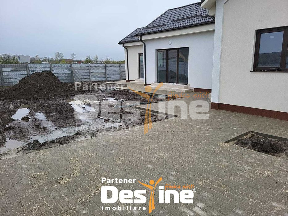 Casa individuala + curte, incalzire in pardoseala, finisata, Bragadiru