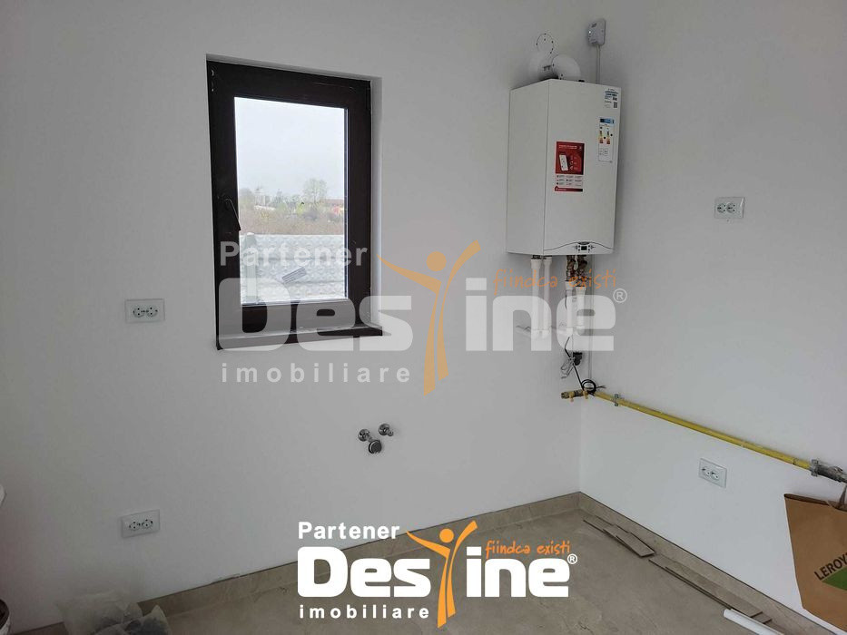 Casa individuala + curte, incalzire in pardoseala, finisata, Bragadiru