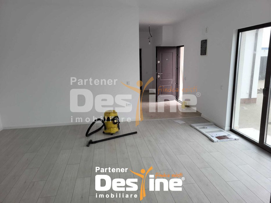 Casa individuala + curte, incalzire in pardoseala, finisata, Bragadiru