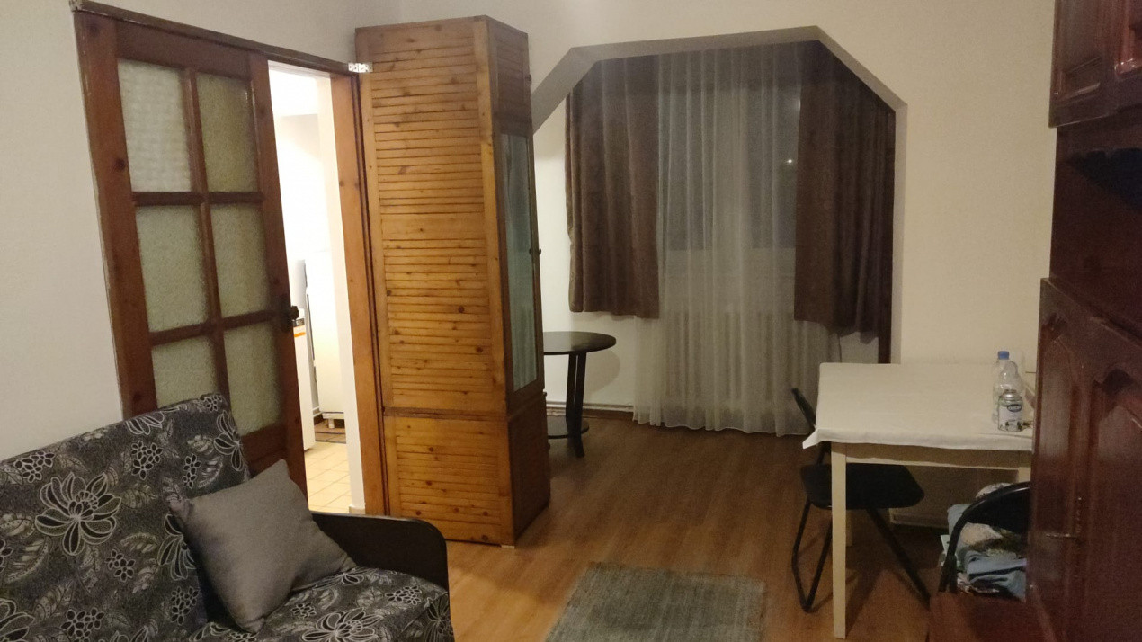 Garsoniera situata la parter 26 mp zona Materna