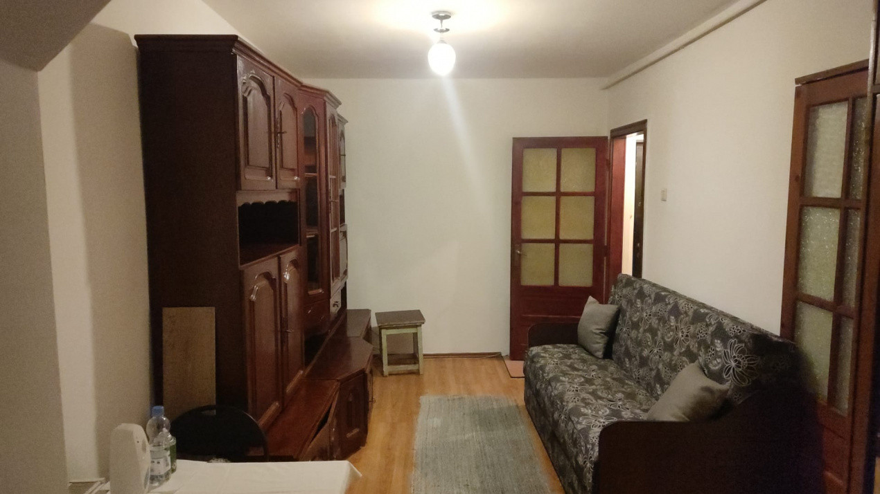 Garsoniera situata la parter 26 mp zona Materna