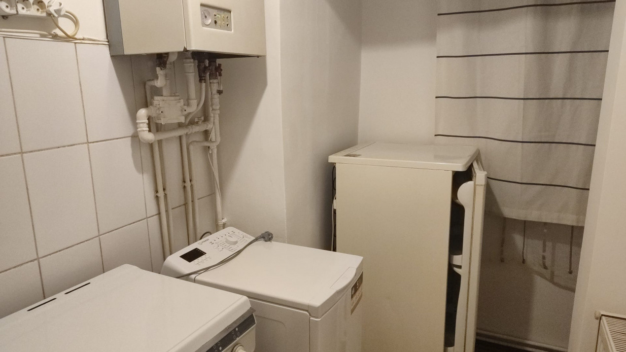 Garsoniera situata la parter 26 mp zona Materna