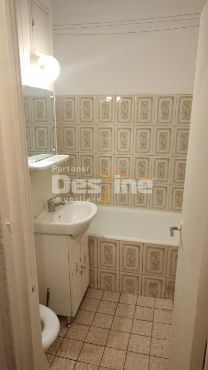 Garsoniera situata la parter 26 mp zona Materna