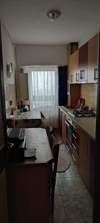 Apartament cu 1 camera ,decomandat , mobilat si renovat recent