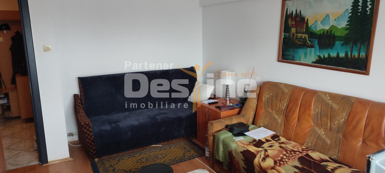 Apartament cu 1 camera ,decomandat , mobilat si renovat recent