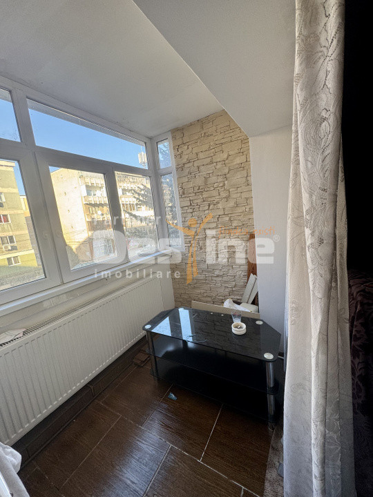 Apartament 3 camere ultracentral etaj 1 Simeria 