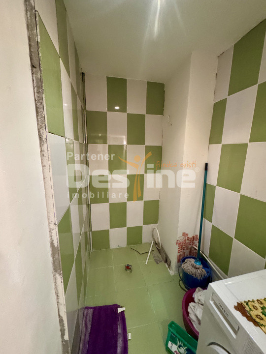Apartament 3 camere ultracentral etaj 1 Simeria 
