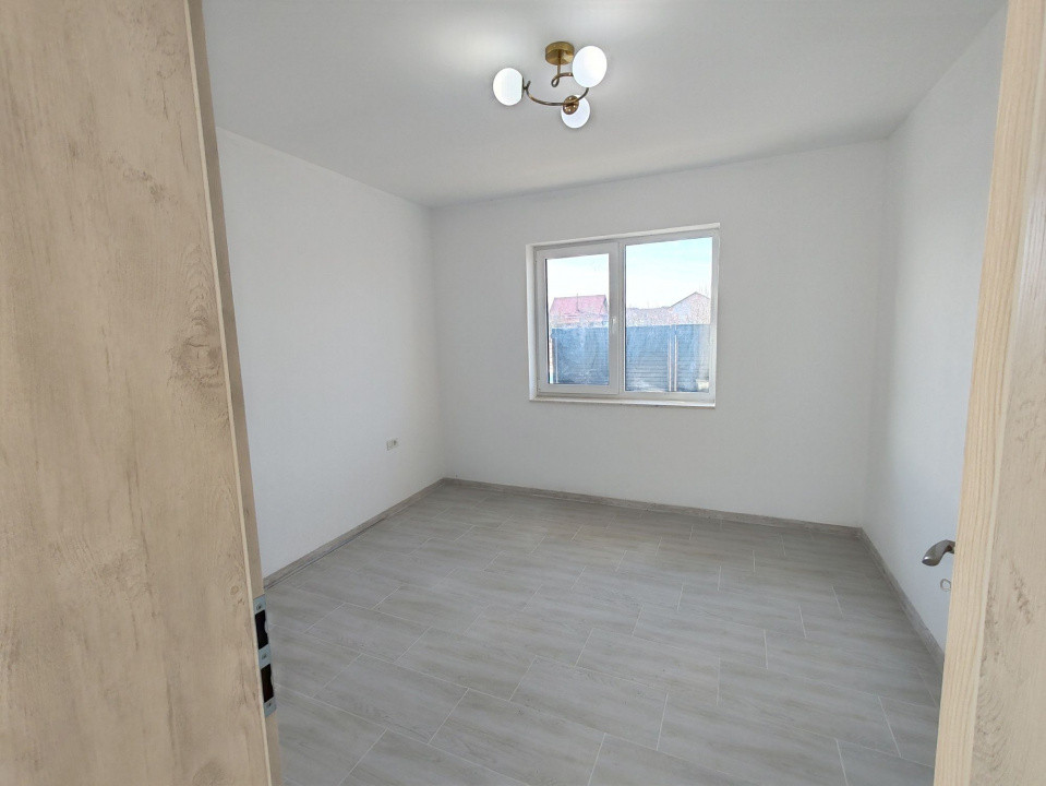 OPORTUNITATE -  Casa Individuala Noua 2025 in Sanpetru, Clasa energetica A