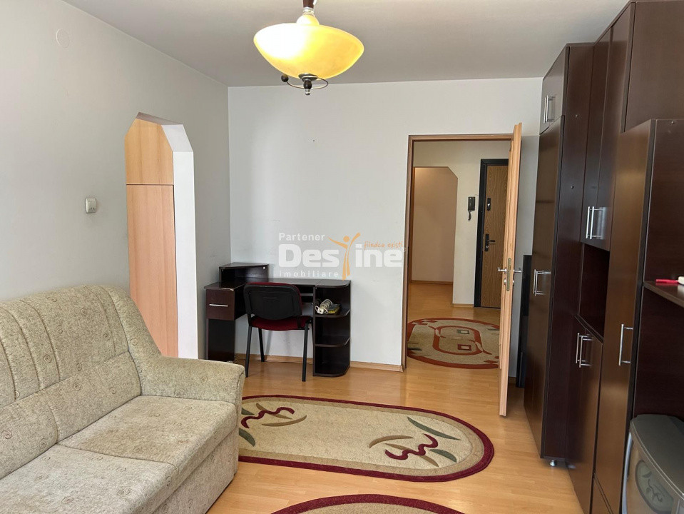 Chirie Apartament 3 camere 70 mp mobilat utilat loc de parcare - Drumul Taberei