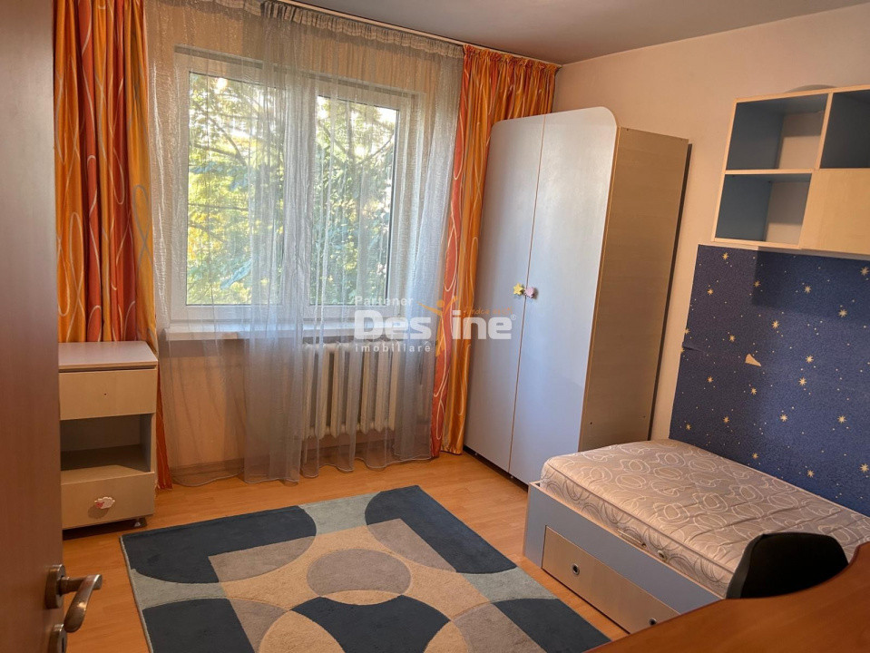 Chirie Apartament 3 camere 70 mp mobilat utilat loc de parcare - Drumul Taberei