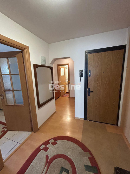 Chirie Apartament 3 camere 70 mp mobilat utilat loc de parcare - Drumul Taberei