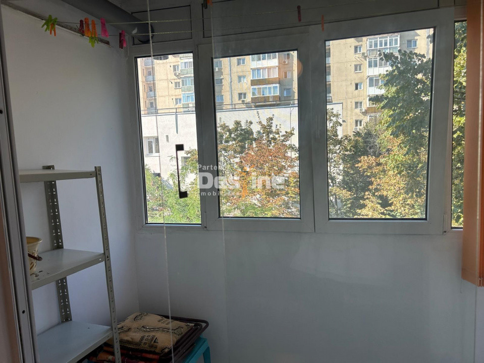 Chirie Apartament 3 camere 70 mp mobilat utilat loc de parcare - Drumul Taberei