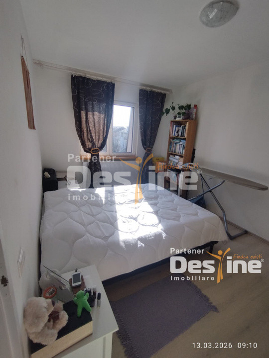 Apartament 3 camere, mobilat, semidecomandat, etaj 4, zona Progresului 